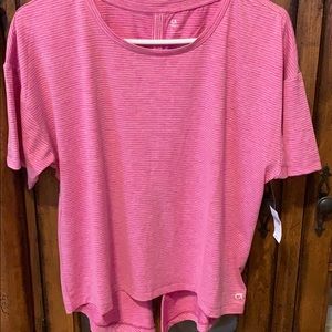 NWT women’s workout top